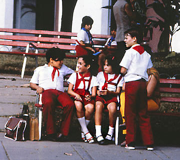 kuba-cuba-schule-uniform